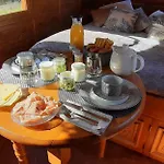 Du Cote De Lacoume Panzió Anla